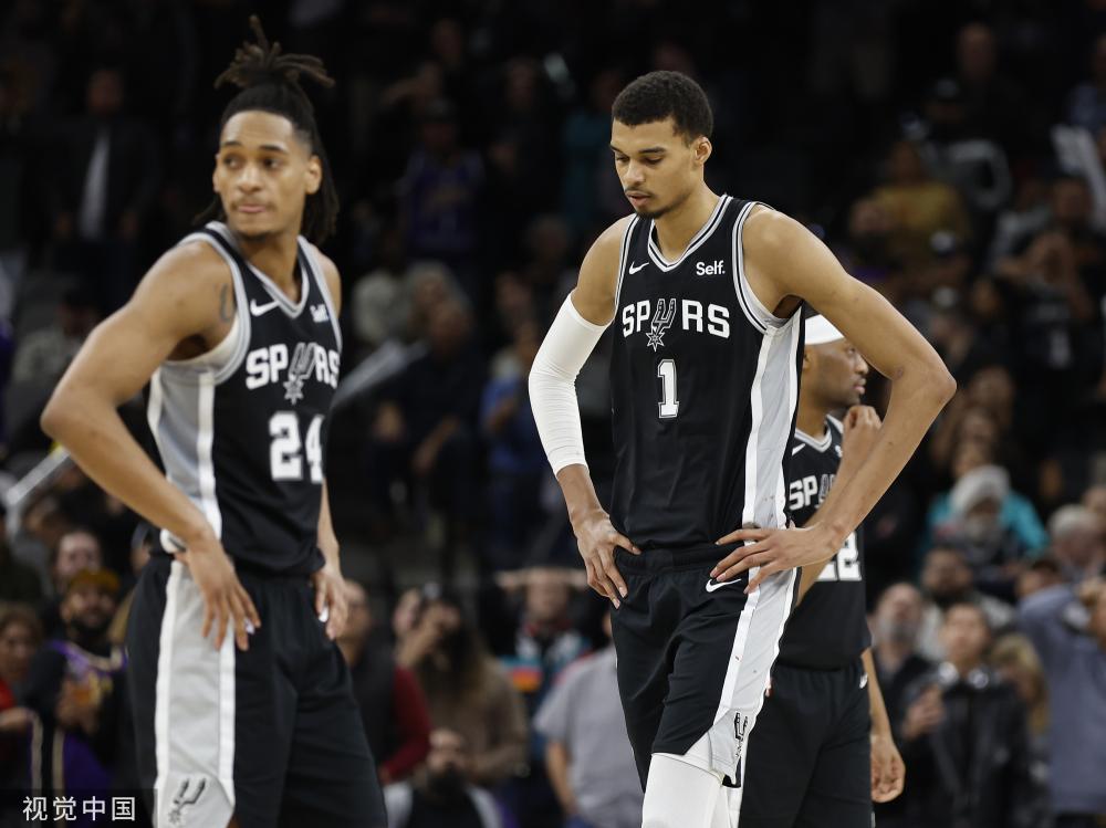 某大型航运 某大型航运